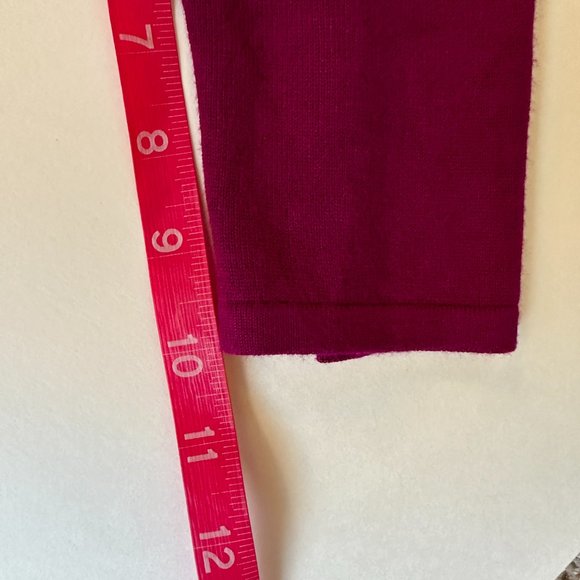 Maurices Purple 3/4 length sleeve sweater with back detail size xs - Picture 8 of 9